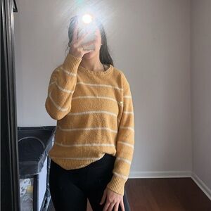 Women’s Sweater